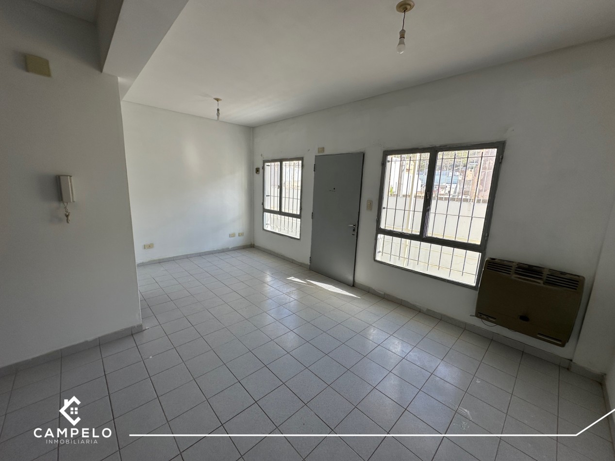 Amplio Monoambiente - Barrio Centro