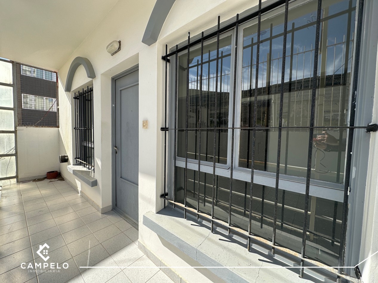 Amplio Monoambiente - Barrio Centro