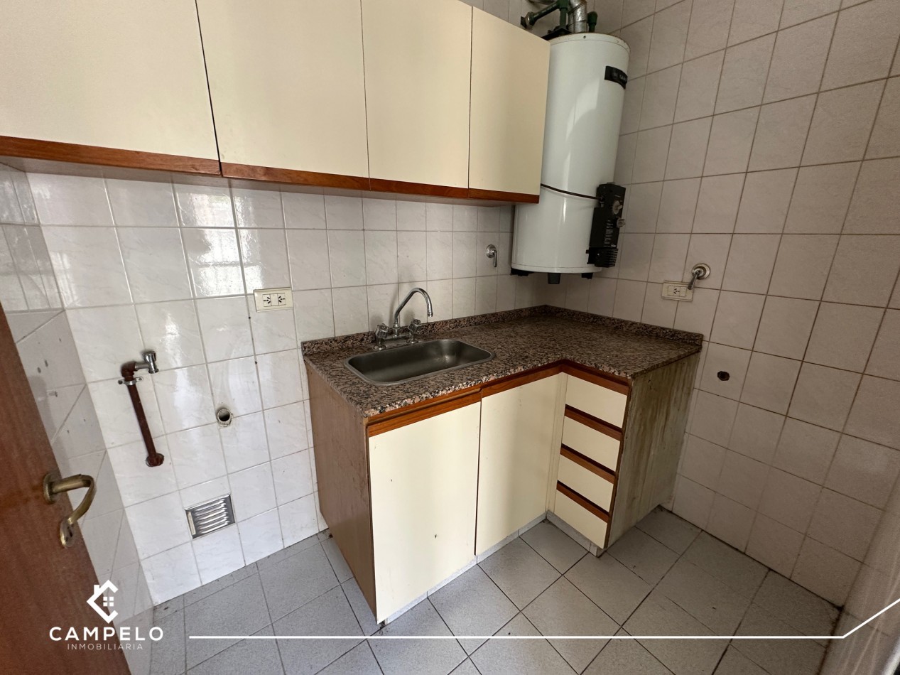 Amplio Monoambiente - Barrio Centro